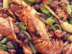 麻辣小龙虾-盐通酒家(金桥湾清水苑店)