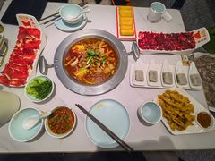 -古乐牛香•鲜牛肉牛杂火锅(系马桩总店)