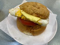 豬扒菠蘿油-华嫂冰室(尖沙咀店)