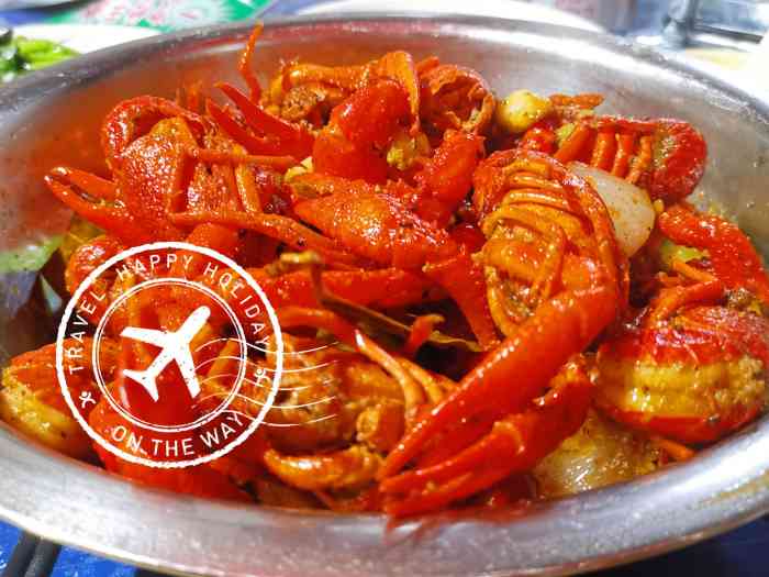 虾霸龙虾馆-"「十三香」吃小龙虾的季节要来了!快乐就是.