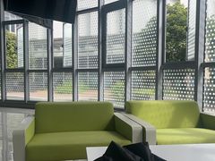 -上海第二工业大学(金海路校区)