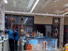 -VENCHI 闻绮(上海佛罗伦萨小镇店)