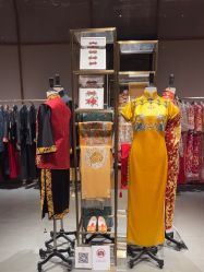 点击看大图 -藤薰定制中式嫁衣礼服旗袍店