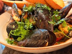 -LESCEDARS Brasserie Bistro香柏树