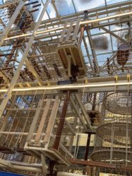 -PIPIKINGDOM皮皮王国欢乐号(欢乐海岸购物中心店)