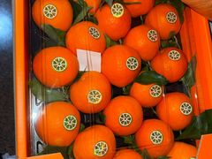 -上海龙吴水胜海发市场