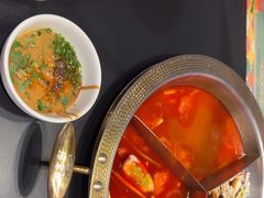 -廖掌柜·重庆鲜货火锅(上海首店)