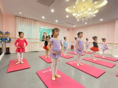 -炫艺舞蹈培训中心(枫尚奥特莱斯店)