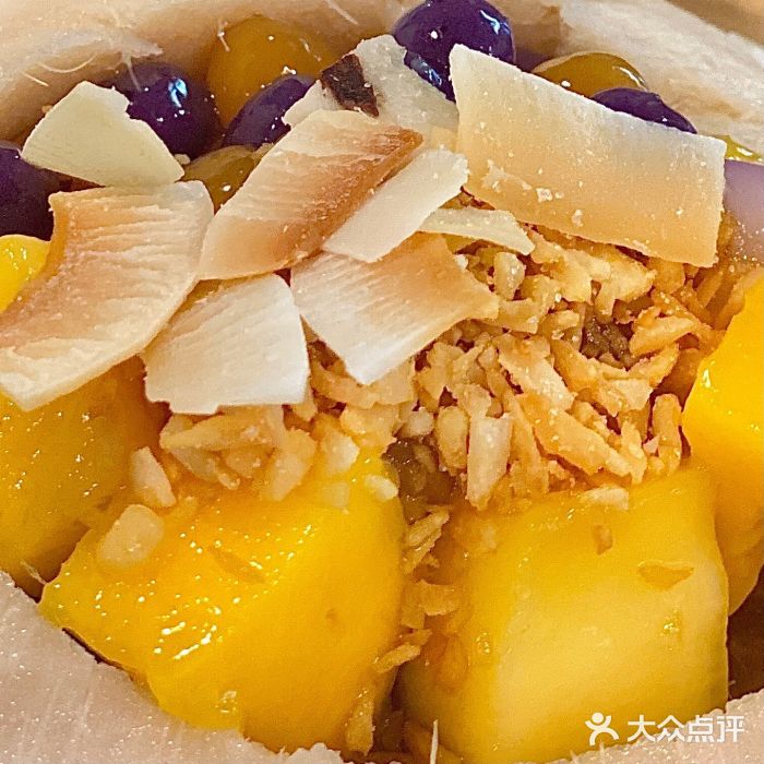 广德记·椰子冻手制甜品(福田总店)泰国香椰双层冻图片