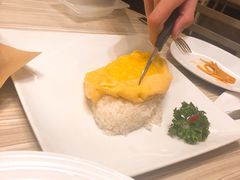 流金闪耀咖喱牛肉蛋包饭-必胜客(东莞地王店)