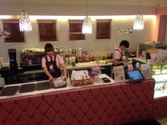 Hello&nbsp;Kitty&nbsp;Cafe(弘大店)-Hello Kitty Cafe(弘大店)