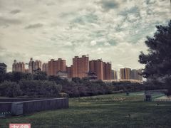 -城墙带状公园-大同古城墙广场停车场