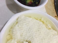 -渝君重庆火锅(嘉宾路店)