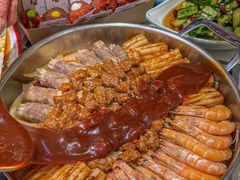 -黄记煌三汁焖锅(新佳丽江汉路店)