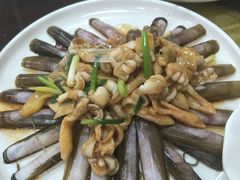 -琼大师东方烤乳猪(亚特兰蒂斯店)