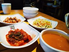 -唯成•韩国炭火烤肉 유성고기