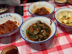 -笨豆腐居民楼菜馆•江西小炒(天津开发区店)