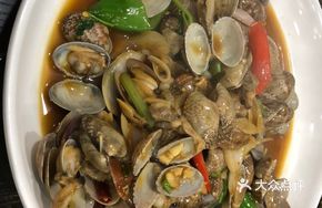 Spicy Clam Stir-fry