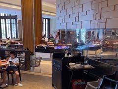 -亚龙湾希尔顿自助餐厅·海鲜·烧烤·沙滩BBQ·现场乐队