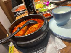 -明洞阿姨·韩式酱蟹烤肉·创意料理(三元桥店)