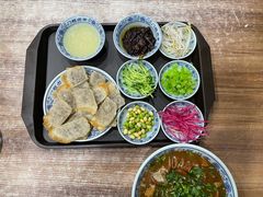 -门框胡同百年卤煮(新街口店)