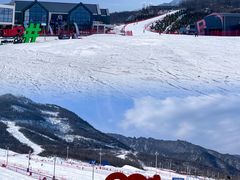 -鳌山滑雪度假区