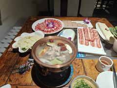 -和院老火锅铜锅烧烤海鲜(朱雀大街店)