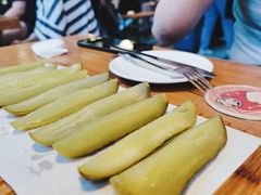 酸黄瓜-悠航SLOWBOAT(三里屯店)