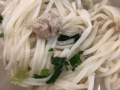 -亮亮面馆(经六路店)