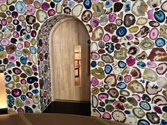 -涨巢·潮玩水疗局