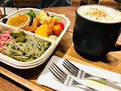 -星巴克臻选(杭州嘉里中心1F店)