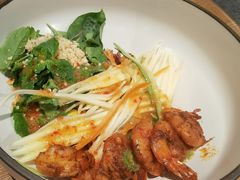 泰式大虾泰碗配辣味青柠水-Wagas沃歌斯(港汇恒隆广场店)