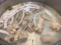 -喃喃椰·糟粕醋·椰子鸡火锅(七堡花园店)