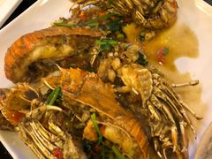 -J Daeng Seafood