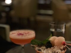 -LONG BAR 廊吧(外滩华尔道夫酒店)