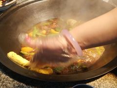 -山里屯铁锅炖(哈尔滨中央大街店)