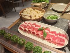 -山悦里 山野·鲜火锅(罗斯福广场店)