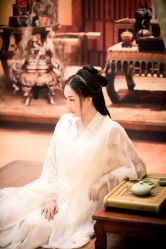 -九月鹰飞汉服摄影工作室