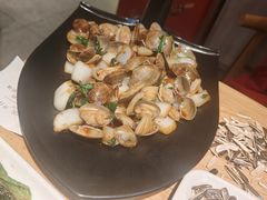 -江城老胖串店·海鲜·小龙虾(世光路店)