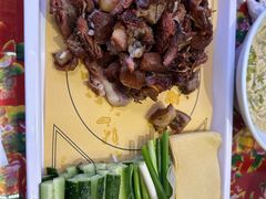 -闯关东东北农家菜(崂山石老人店)