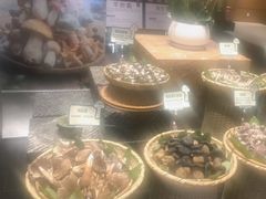 -黔蘑菇四季餐厅(观山湖店)