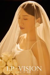 点击看大图 -乐派诗婚纱摄影