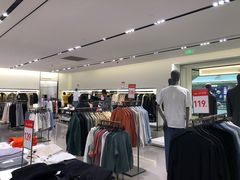 -ZARA(熙地港店)