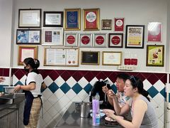 -Kha Mu Charoensang(Silom)