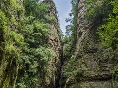 -龙潭大峡谷