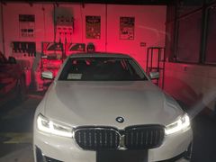 -上海宝信宝马4S店