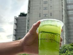 -1828王老吉·草本新茶(珠江新城地铁站店)