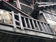 门面-哥老官重庆美蛙鱼头(西湖银泰十一哥店)