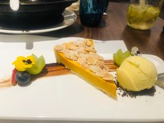 -港丽餐厅(正大店)