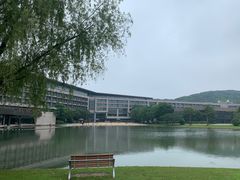-上海佘山世茂艾美酒店